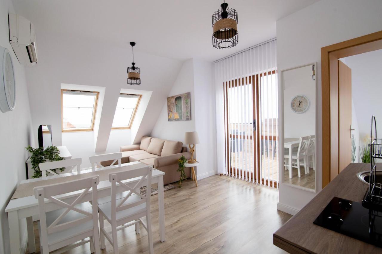 Four Seasons Apartment - Oasis Beach Resort Bliznatsi Экстерьер фото